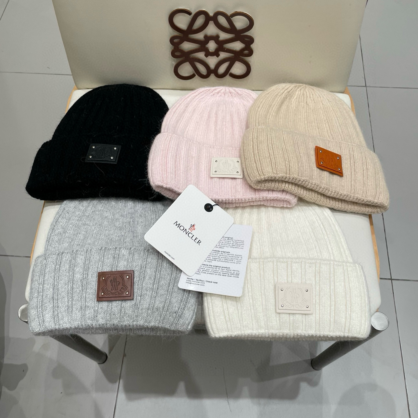 moncler冬季加厚兔毛针织帽女毛绒不扎人粉色显白月子针织帽 httP://