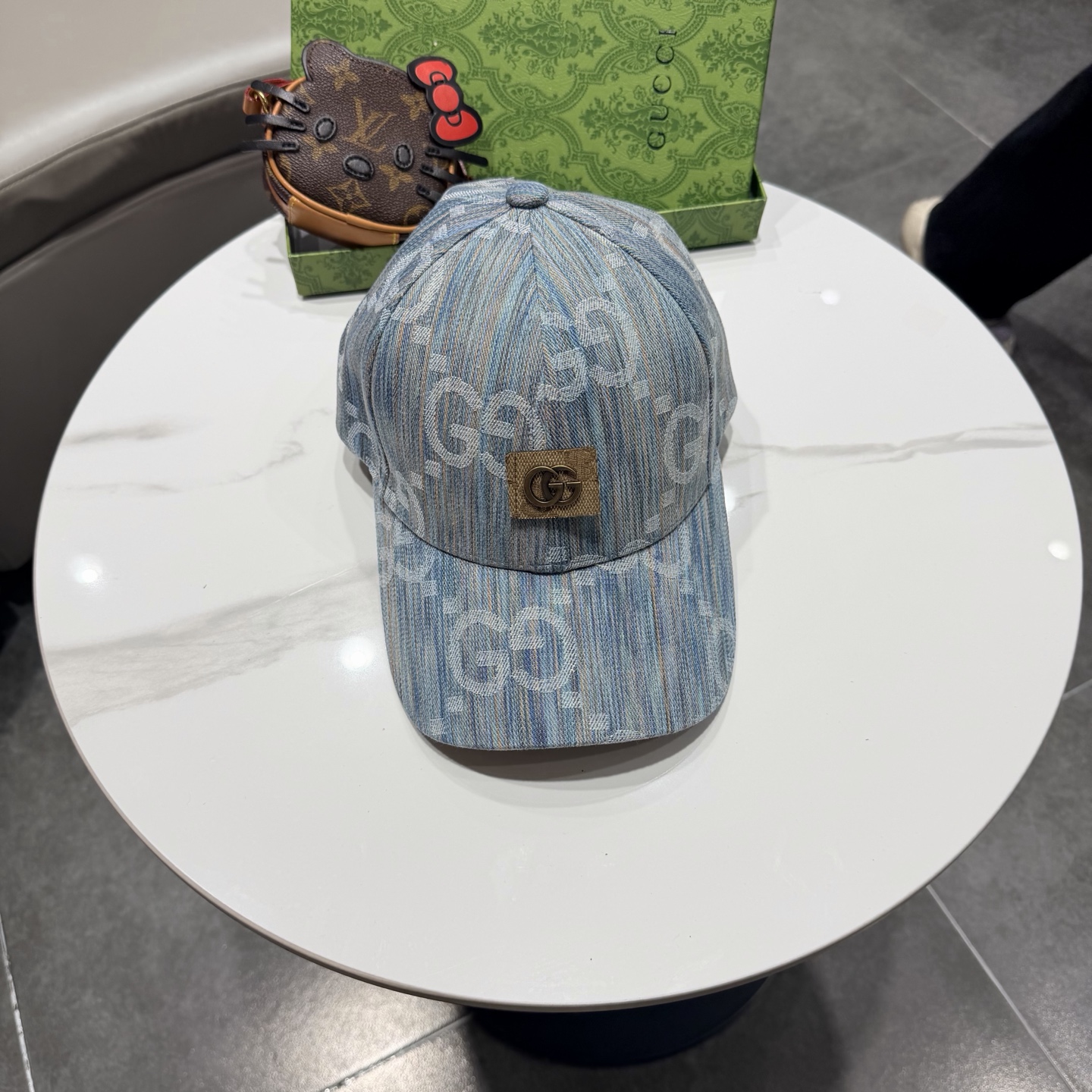 🧢GUCCI古奇棒球帽 😍新款棒球帽，重工打造♥️高端大气，百搭款🤗男女通用！