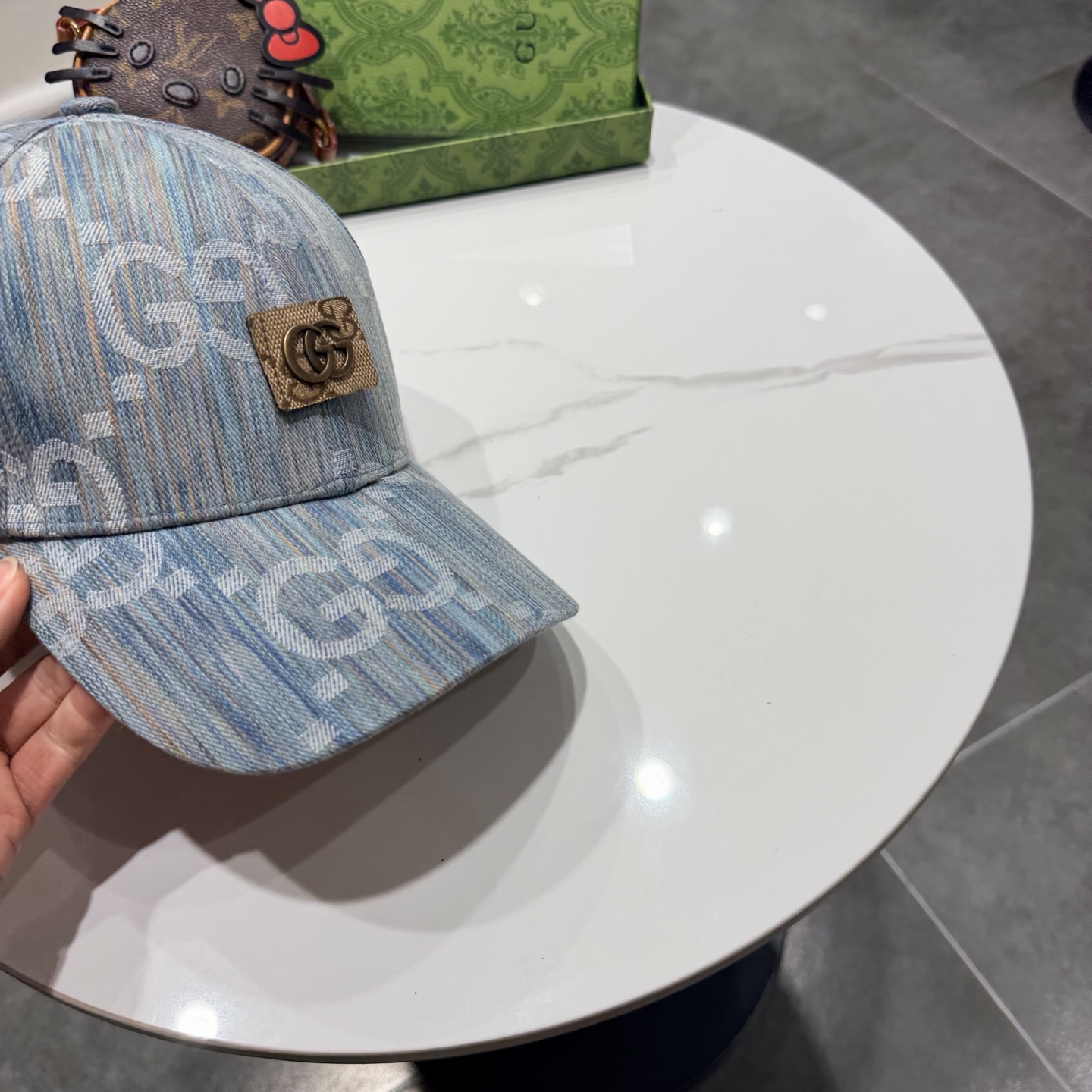 🧢GUCCI古奇棒球帽 😍新款棒球帽，重工打造♥️高端大气，百搭款🤗男女通用！