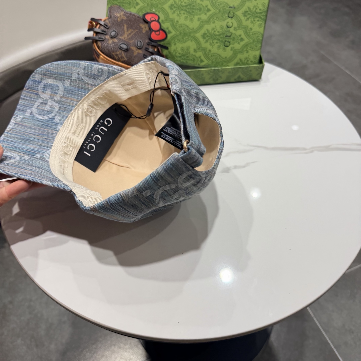 🧢GUCCI古奇棒球帽 😍新款棒球帽，重工打造♥️高端大气，百搭款🤗男女通用！