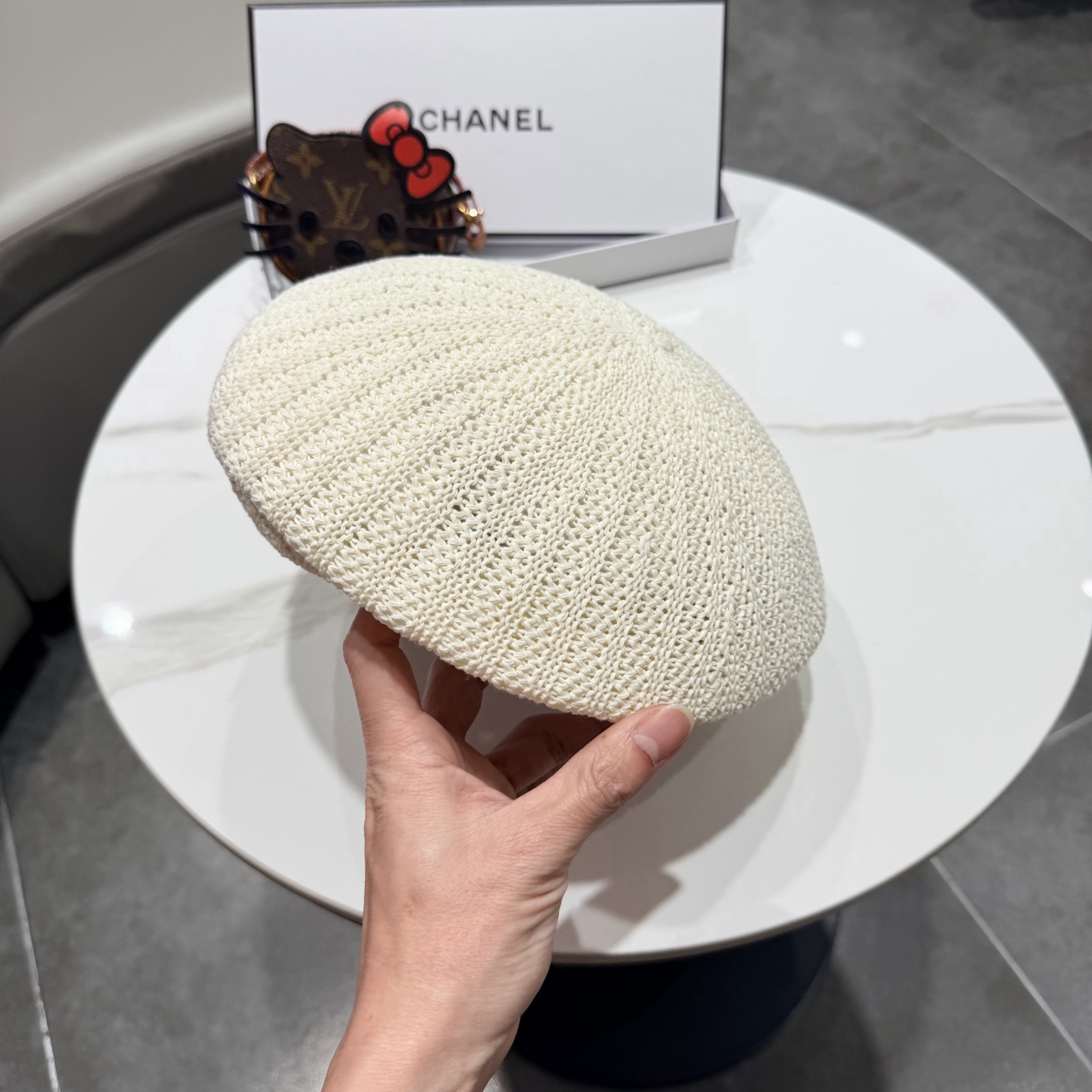 chanel贝雷帽子女2026新款时尚百搭显脸小夏季英伦风透气薄款画家帽香奈儿