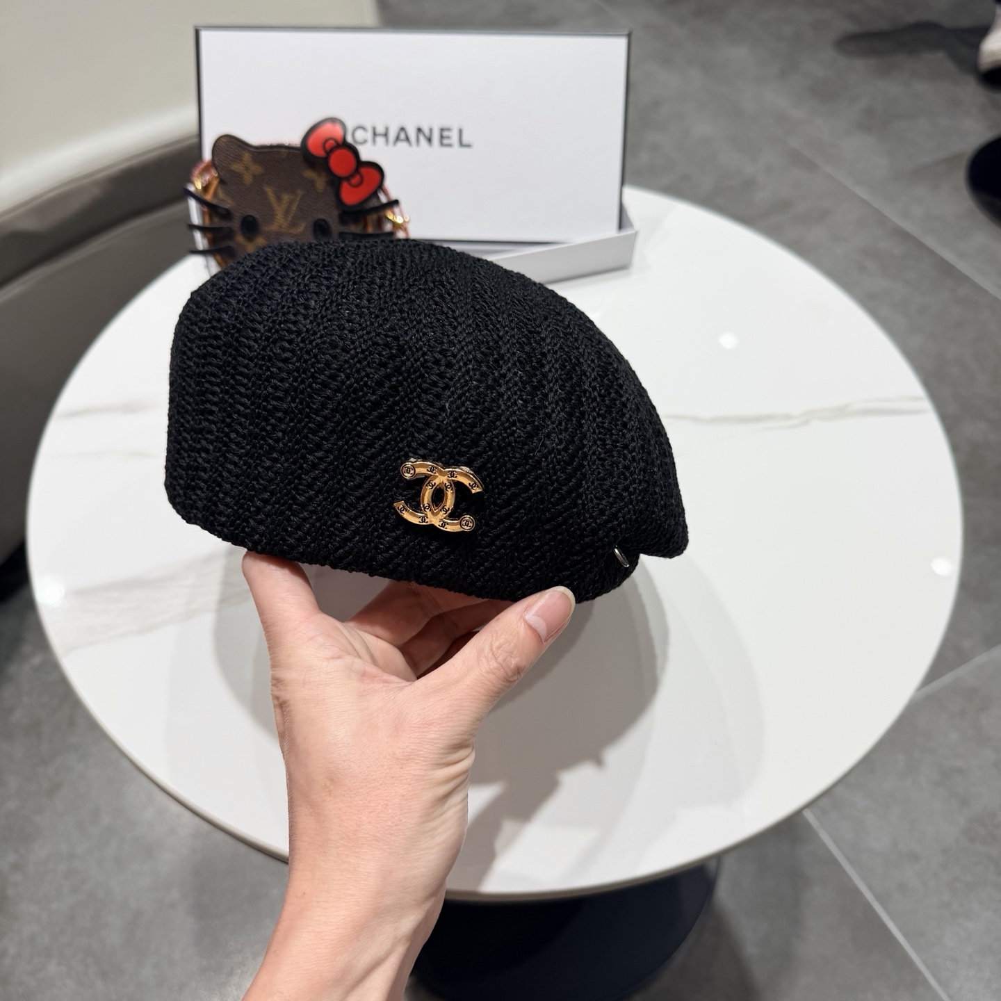 chanel贝雷帽子女2026新款时尚百搭显脸小夏季英伦风透气薄款画家帽香奈儿