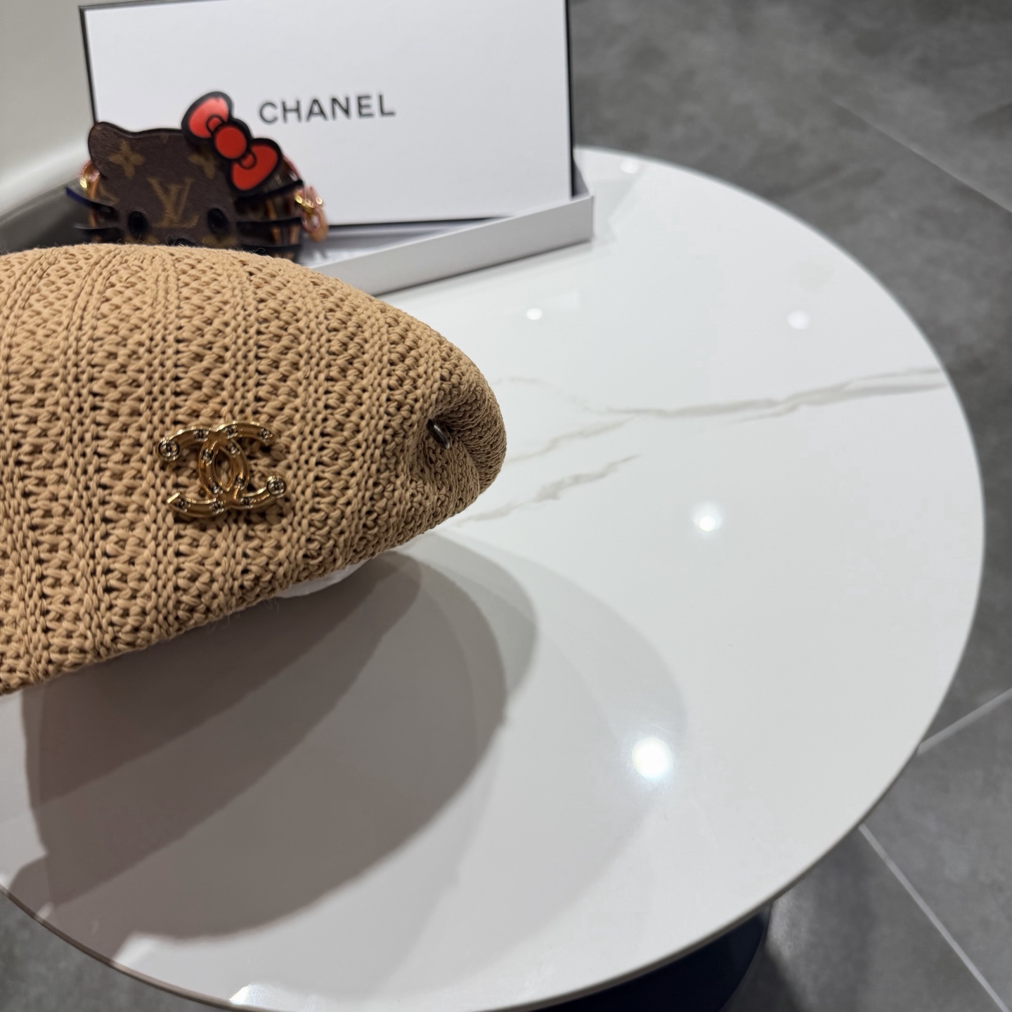 chanel贝雷帽子女2026新款时尚百搭显脸小夏季英伦风透气薄款画家帽香奈儿