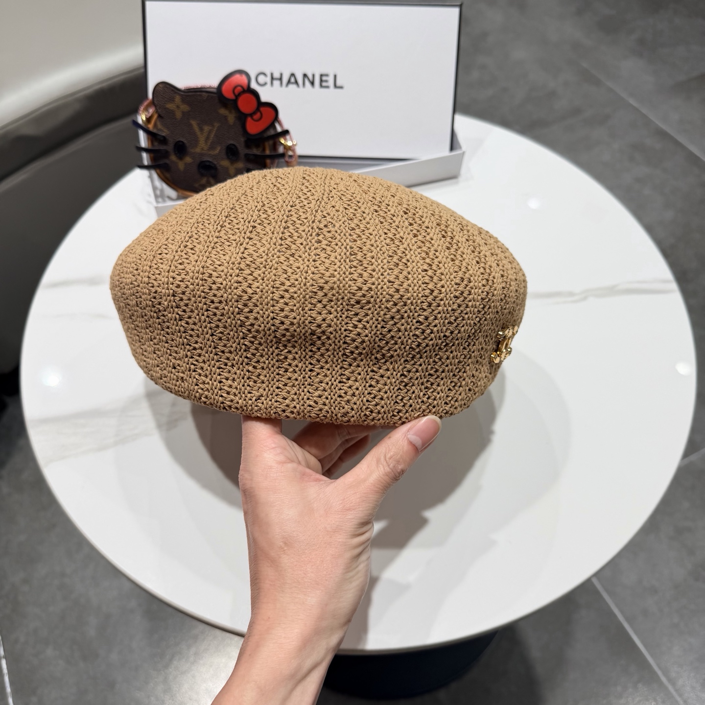 chanel贝雷帽子女2026新款时尚百搭显脸小夏季英伦风透气薄款画家帽香奈儿