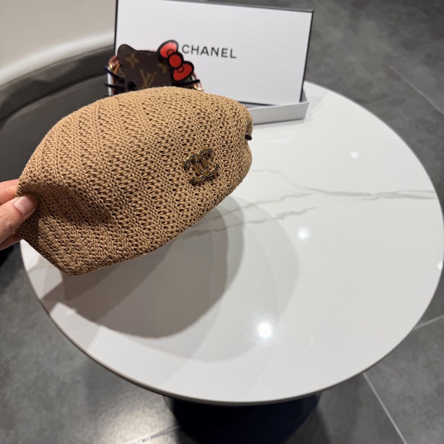 chanel贝雷帽子女2026新款时尚百搭显脸小夏季英伦风透气薄款画家帽香奈儿
