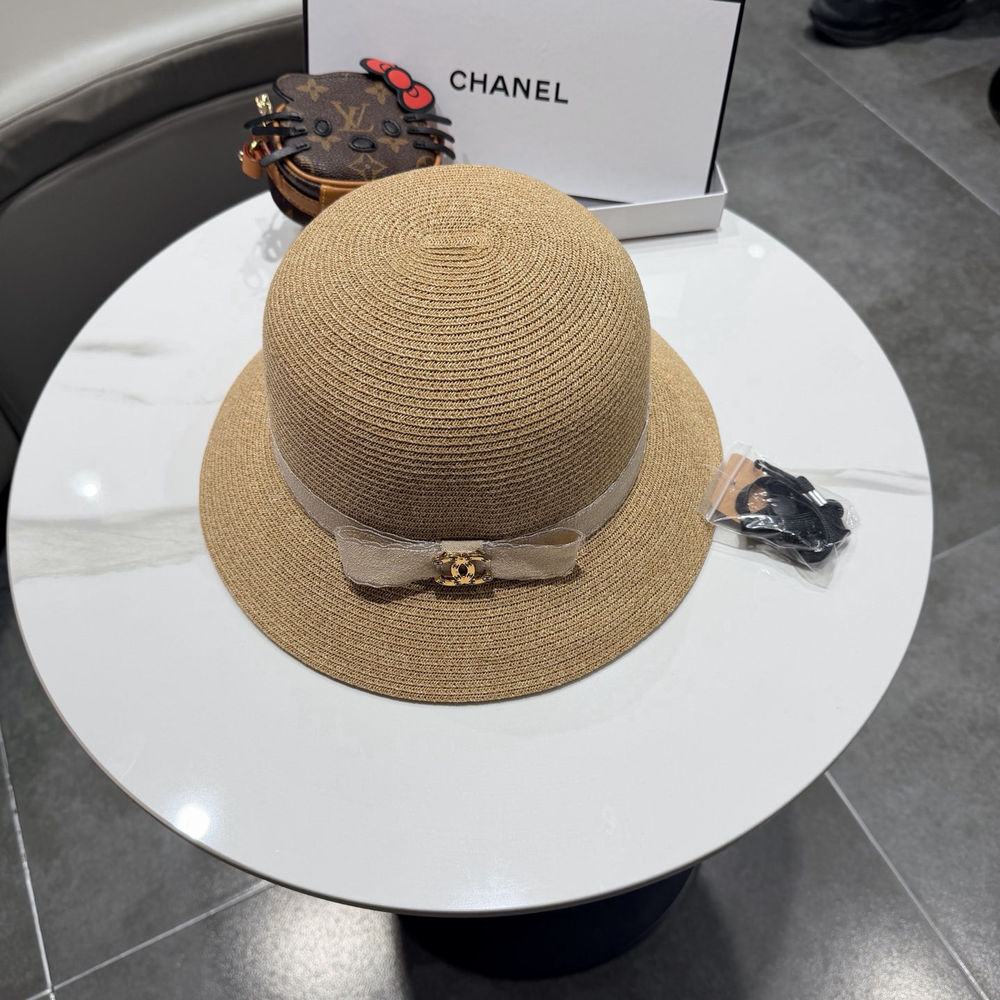 Chanel香奈儿草帽，高级定制，头围57cm。