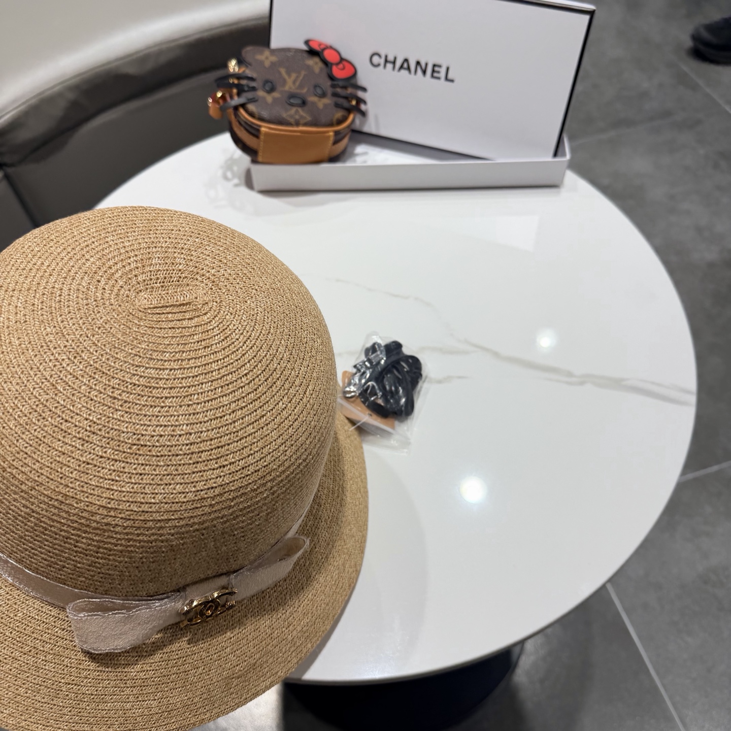 Chanel香奈儿草帽，高级定制，头围57cm。