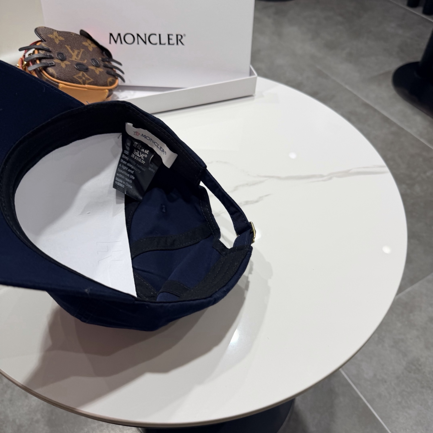 蒙口MONCLER2026 新款棒球帽，时尚炸街单品，风格很OK，网红.时尚博主的最爱！高品质舒适透气，