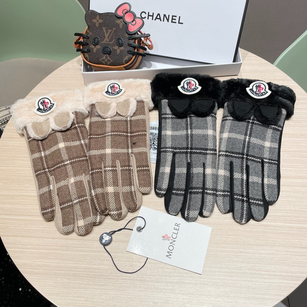 P90 蒙口女款新品羊毛毛手套，时尚手套，秋冬保暖加绒内里，经典简洁💕上手超舒适柔软、百搭！均码