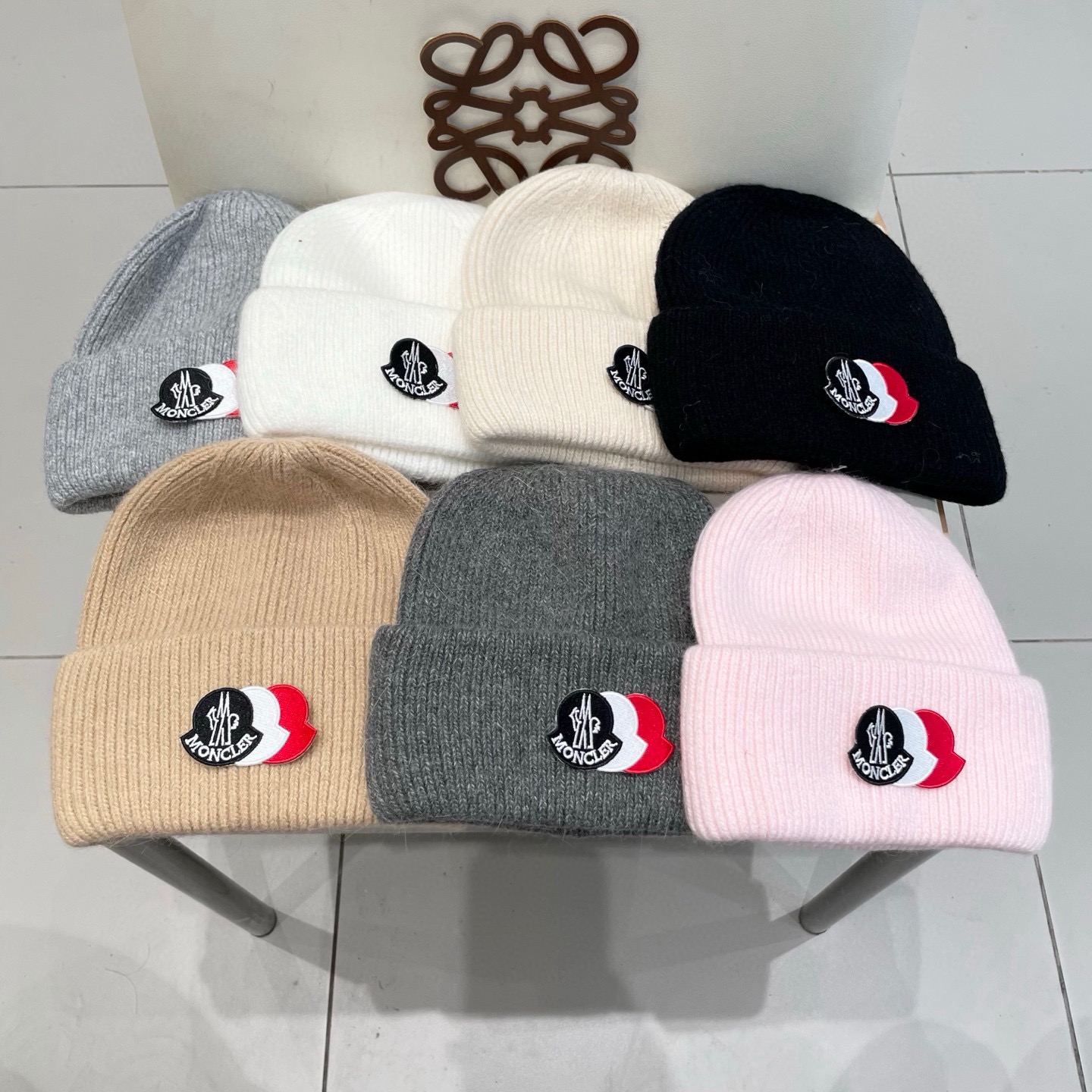 moncler 软糯安哥拉兔毛针织毛线帽女秋冬百搭显脸小玫粉色冷帽子