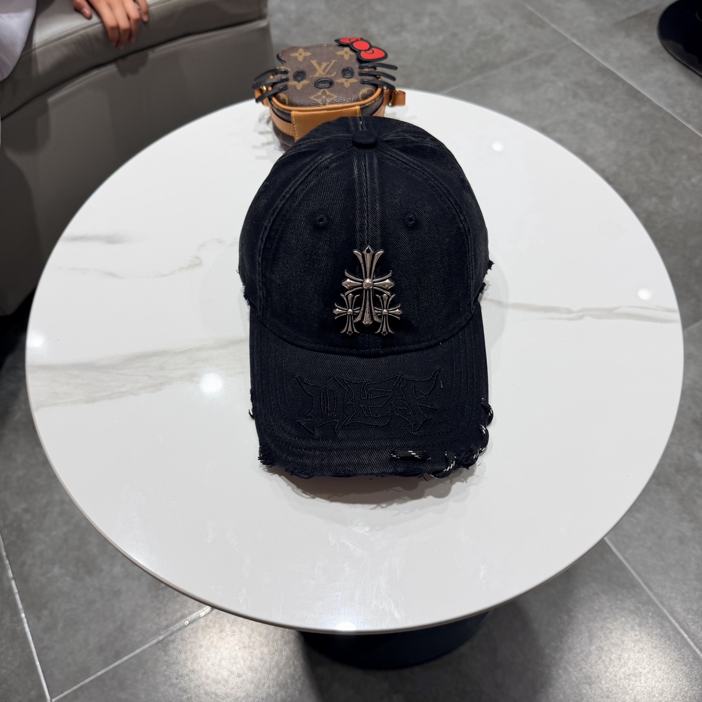 🆕  新款克罗心重工定制版✓棒球帽面料全新升级！质感好版型正！做了扎染工艺~ 很特别！