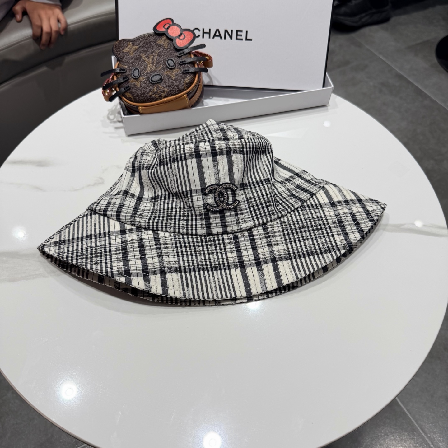 香奈儿CHANEL 新品高定渔夫帽，小香logo经典简约，时尚休闲设计 跑量新品