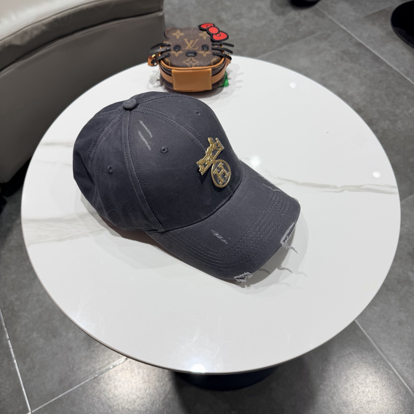 爱马仕 新款棒球帽，新款鸭舌帽，男女通用，头围57cm