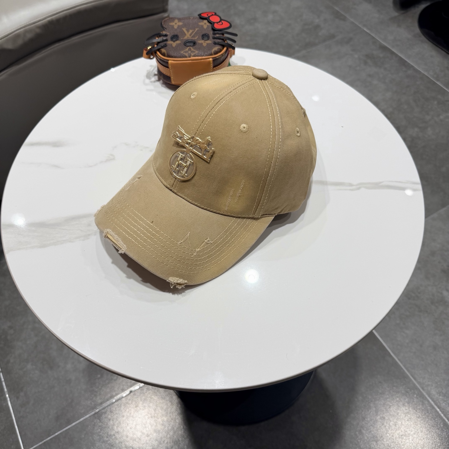 爱马仕 新款棒球帽，新款鸭舌帽，男女通用，头围57cm