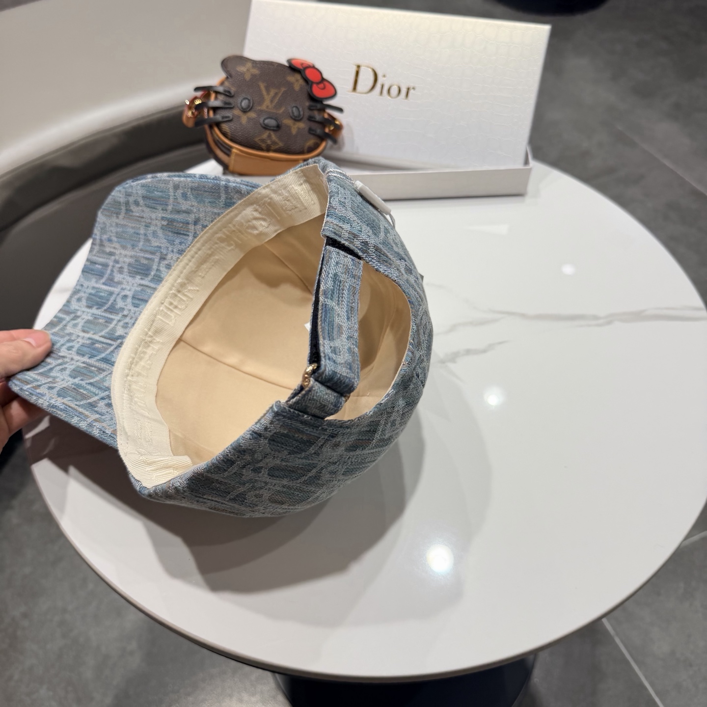DIOR迪奥 官网同步新款发布 老花D家棒球帽🧢，水洗标吊牌齐全，超级火爆