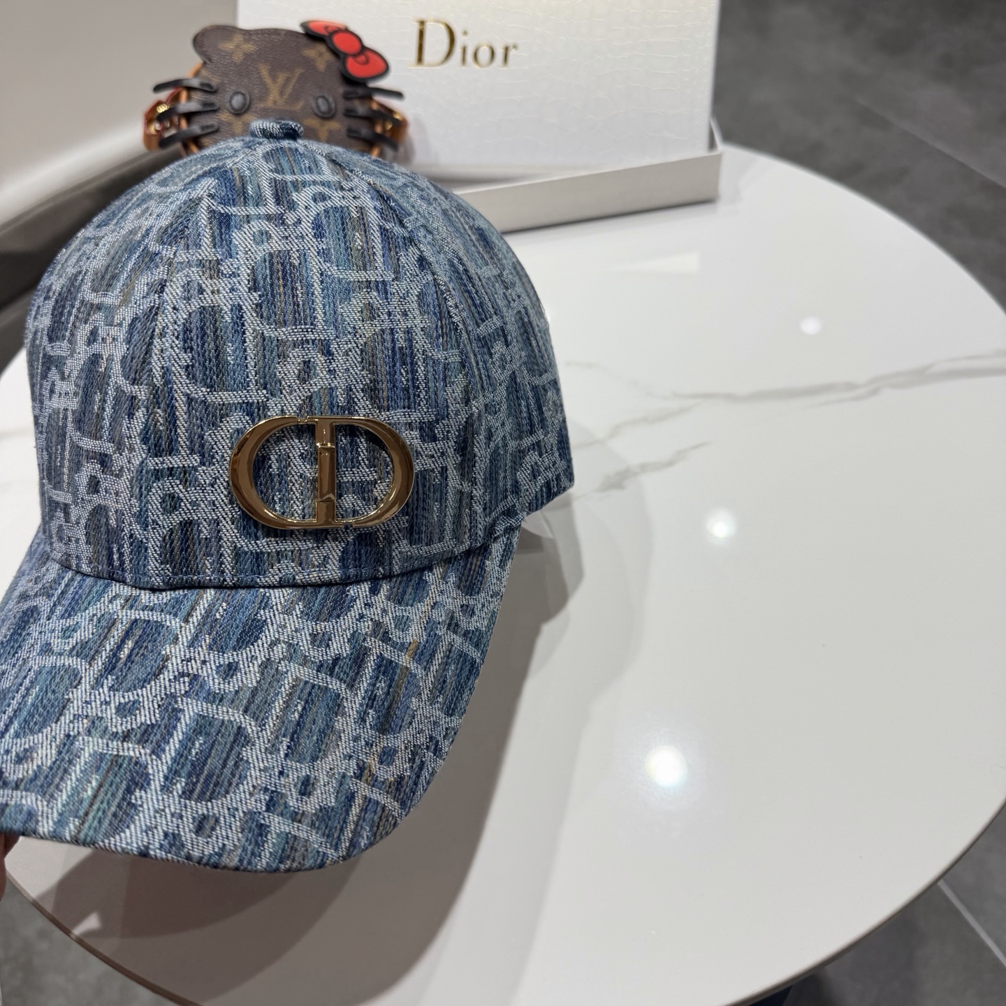DIOR迪奥 官网同步新款发布 老花D家棒球帽🧢，水洗标吊牌齐全，超级火爆