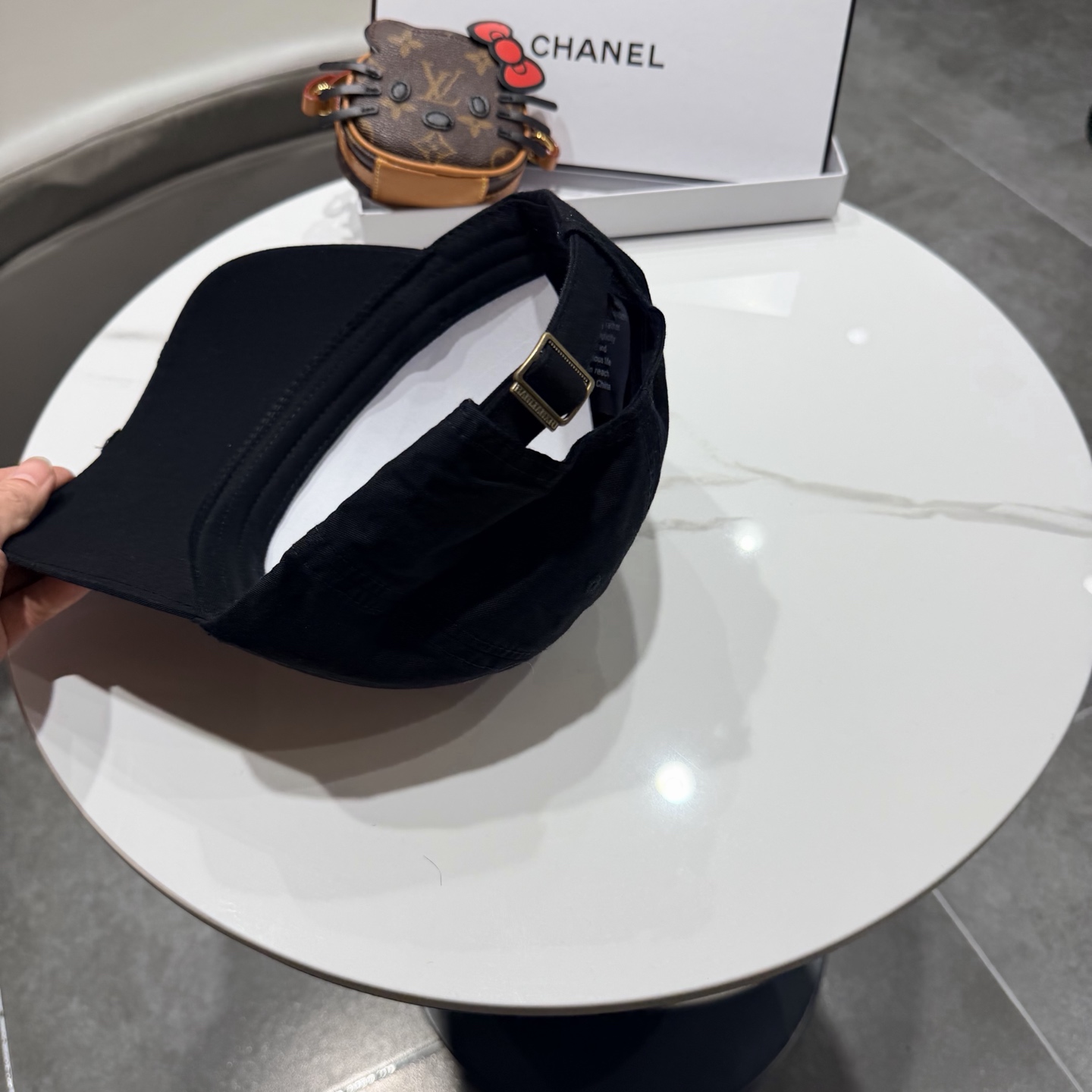 香奈儿2026新款经典休闲潮流款 上架简约棒球帽🧢日韩风格，随便搭配都超好看！出门旅游，绝对要入手的一款