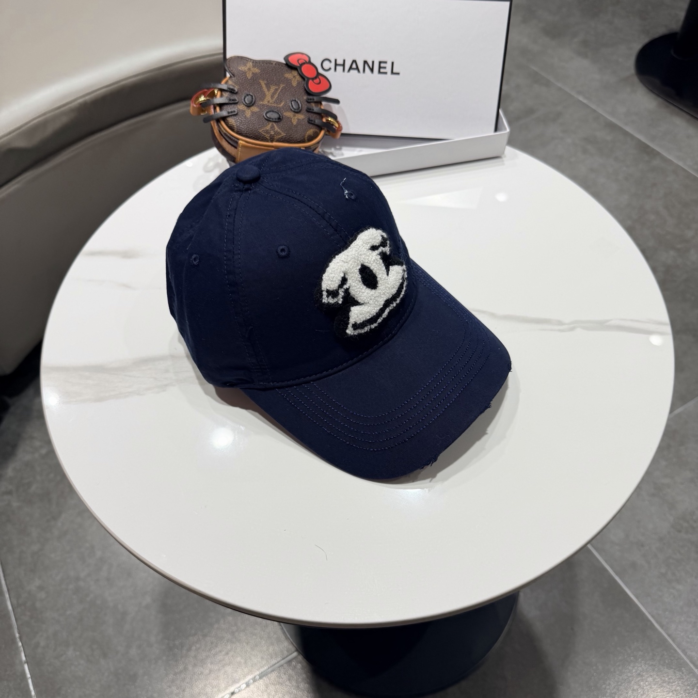 香奈儿2026新款经典休闲潮流款 上架简约棒球帽🧢日韩风格，随便搭配都超好看！出门旅游，绝对要入手的一款