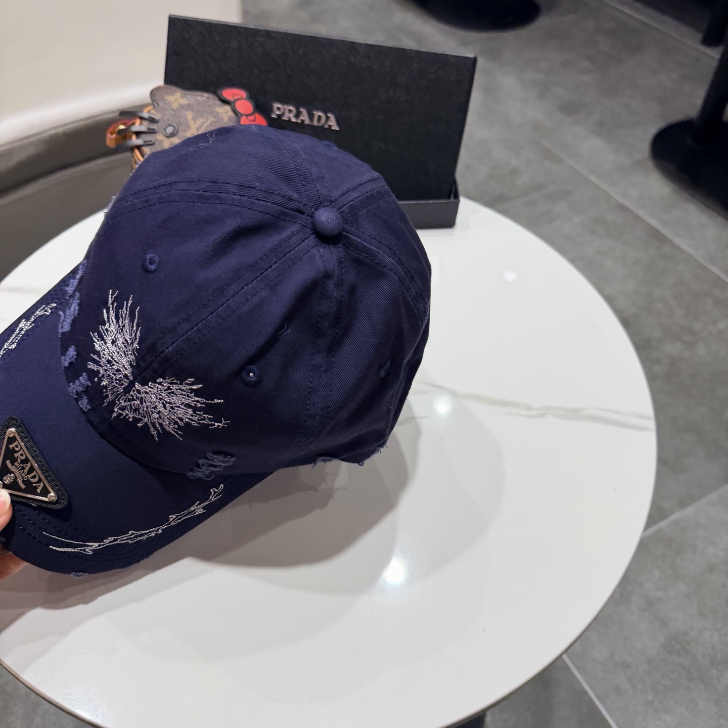 【普拉达】Prada 2026春夏新款大牌棒球帽，渔夫帽，显脸小 大牌款超好搭配，赶紧入手！