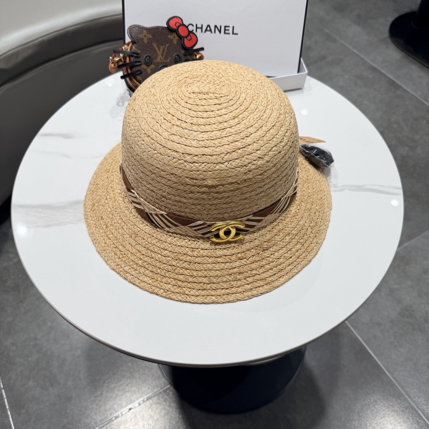 Chanel香奈儿拉菲草盆帽，高级定制，头围57cm