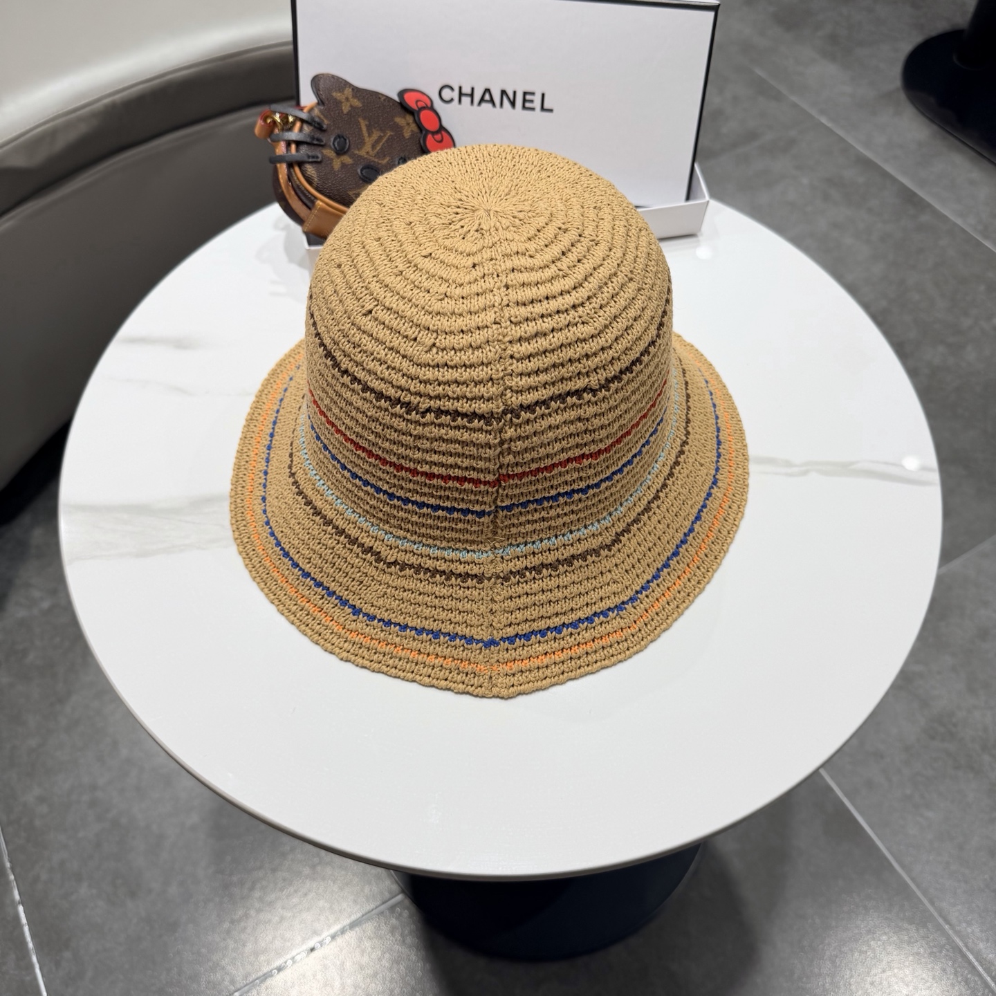 Chanel香奈儿针织渔夫帽镂空透气显脸小防晒水桶帽女款条纹海边沙滩遮阳太阳帽