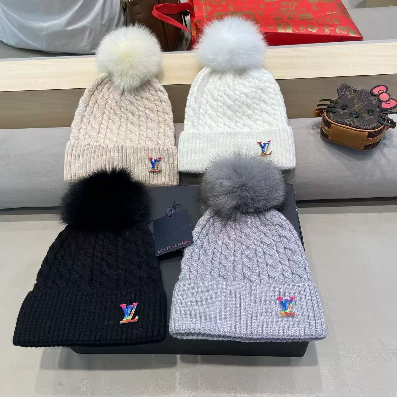 路易威登lv针织毛线帽子女秋冬季韩版保暖冷帽新款可爱毛球加绒加厚套头帽潮