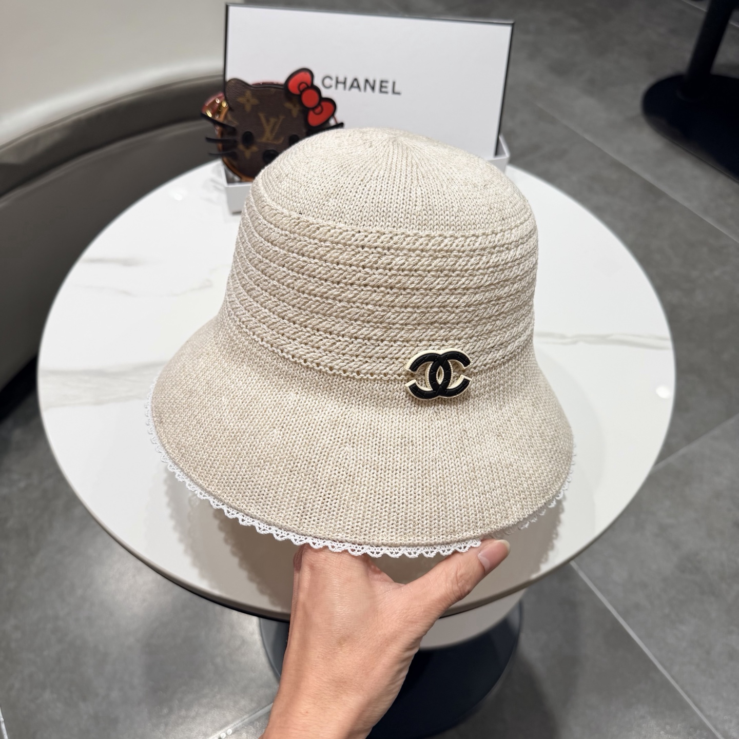 chanel香奈儿 清新甜美蕾丝边渔夫帽女26春夏新款透气遮阳帽百搭显脸小盆帽