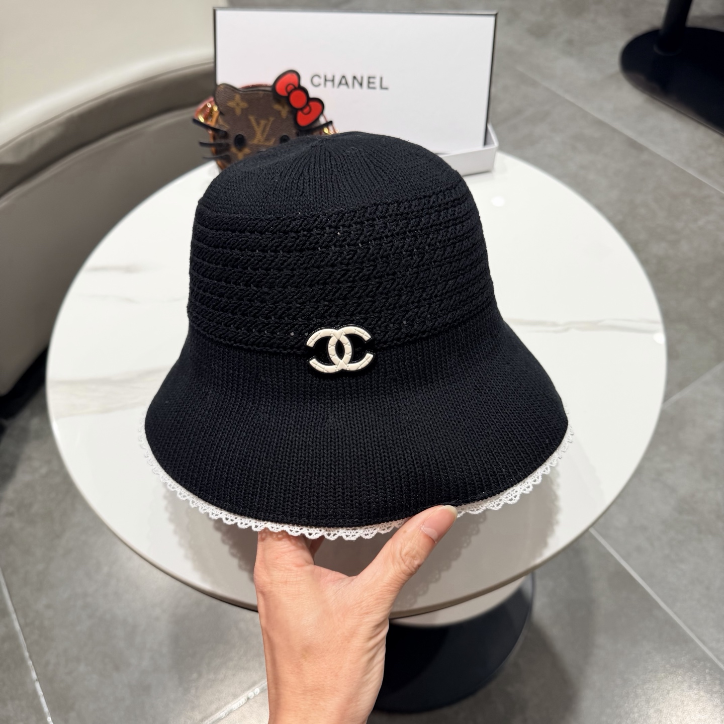 chanel香奈儿 清新甜美蕾丝边渔夫帽女26春夏新款透气遮阳帽百搭显脸小盆帽