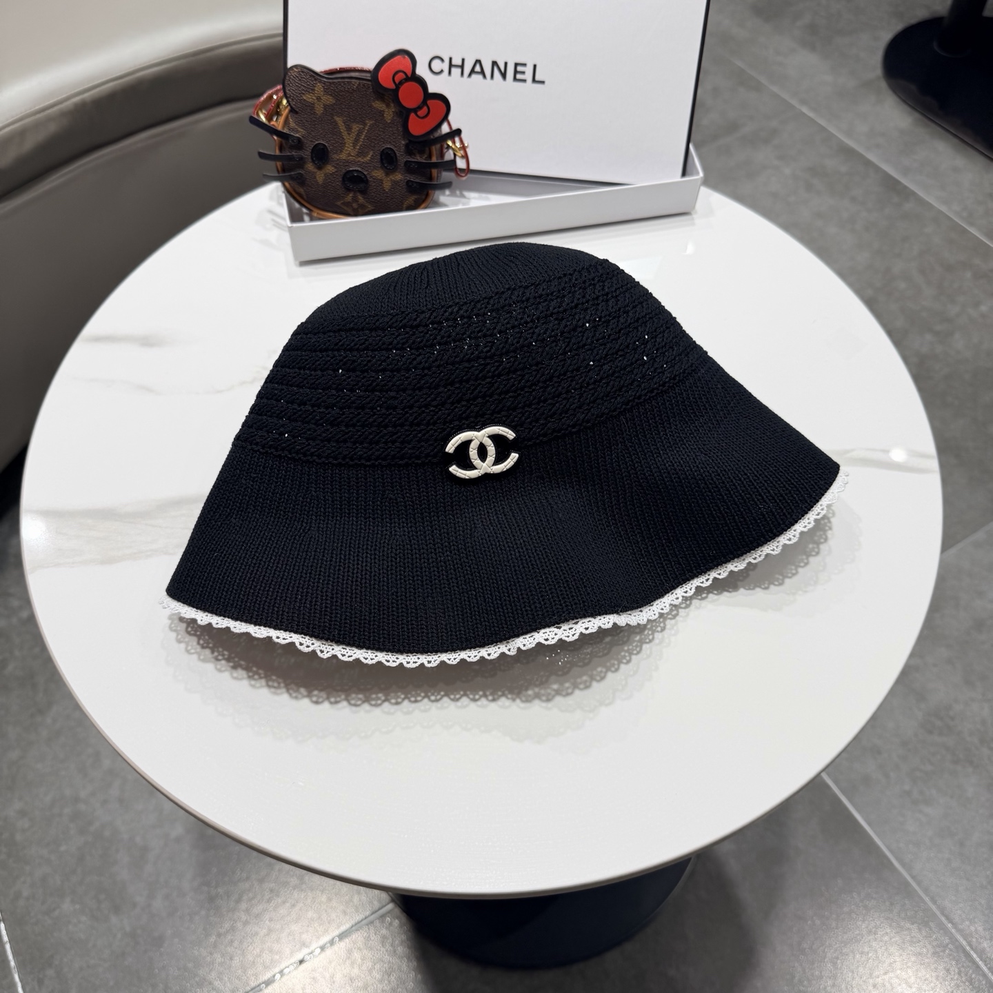 chanel香奈儿 清新甜美蕾丝边渔夫帽女26春夏新款透气遮阳帽百搭显脸小盆帽