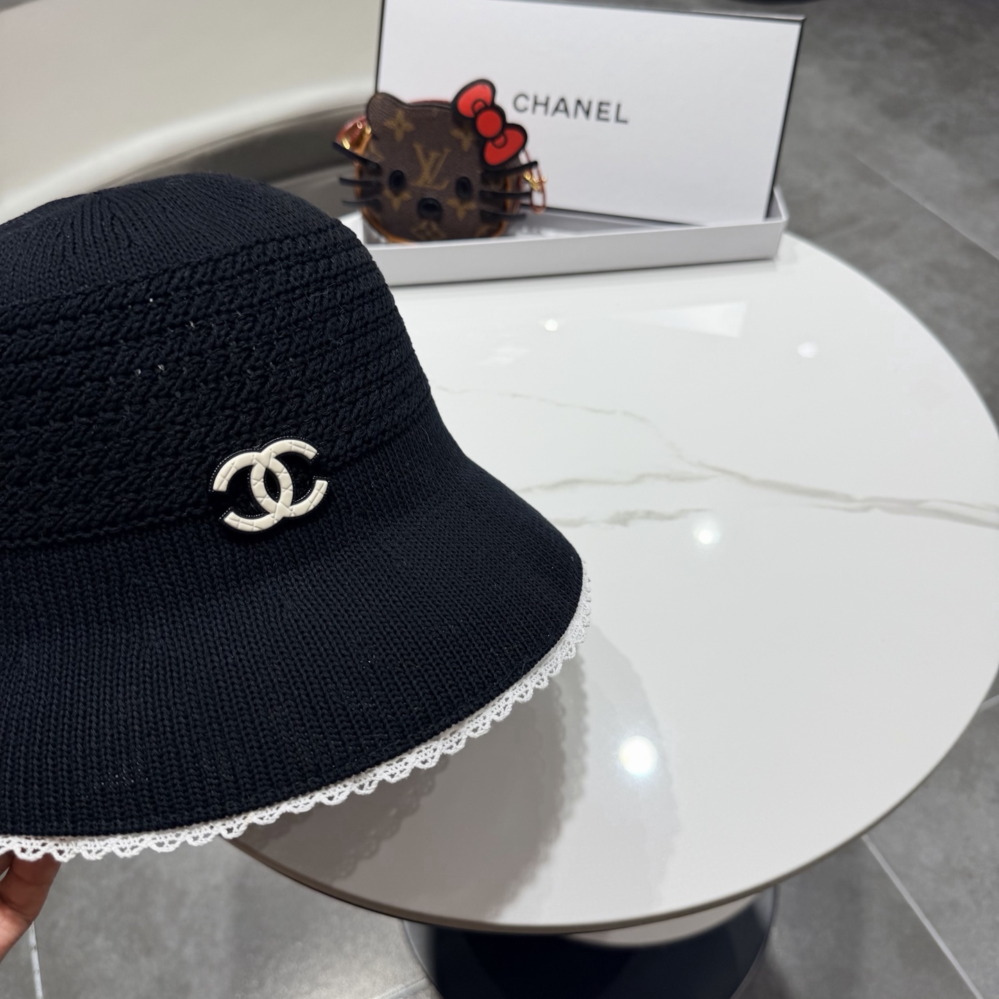 chanel香奈儿 清新甜美蕾丝边渔夫帽女26春夏新款透气遮阳帽百搭显脸小盆帽