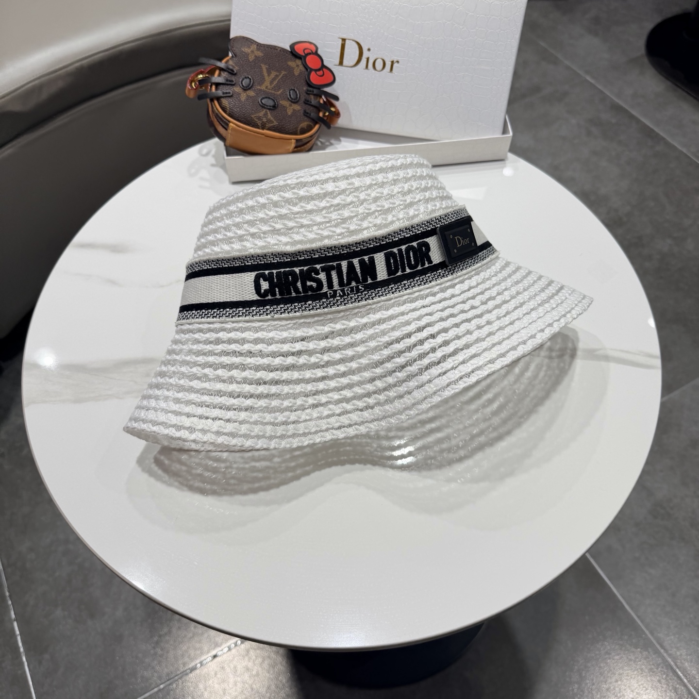 Dior迪奥新款平顶礼帽，遮阳草帽，头围57cm