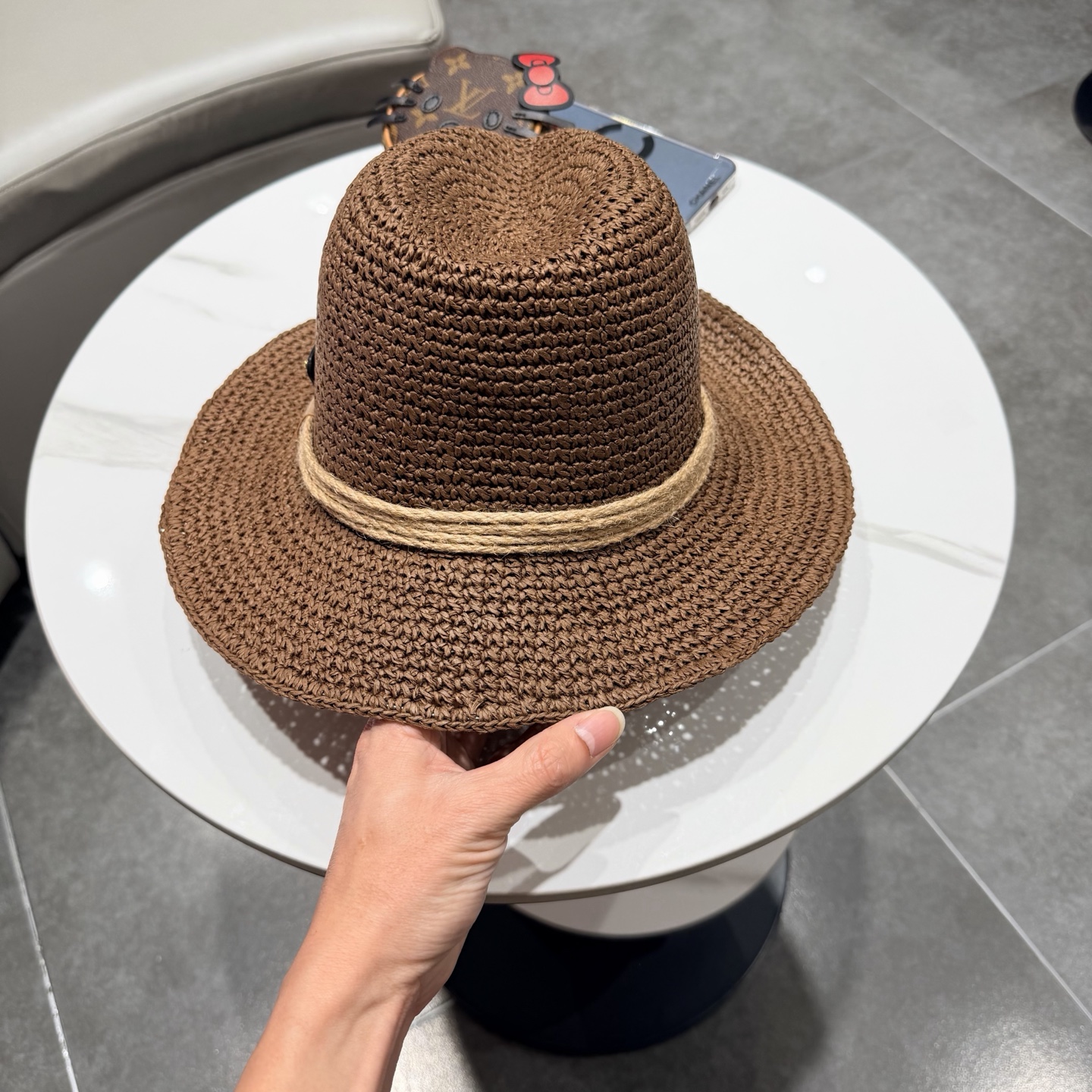 Prada普拉达2026 春夏新款法式平顶草大檐草帽遮阳防晒平檐礼帽