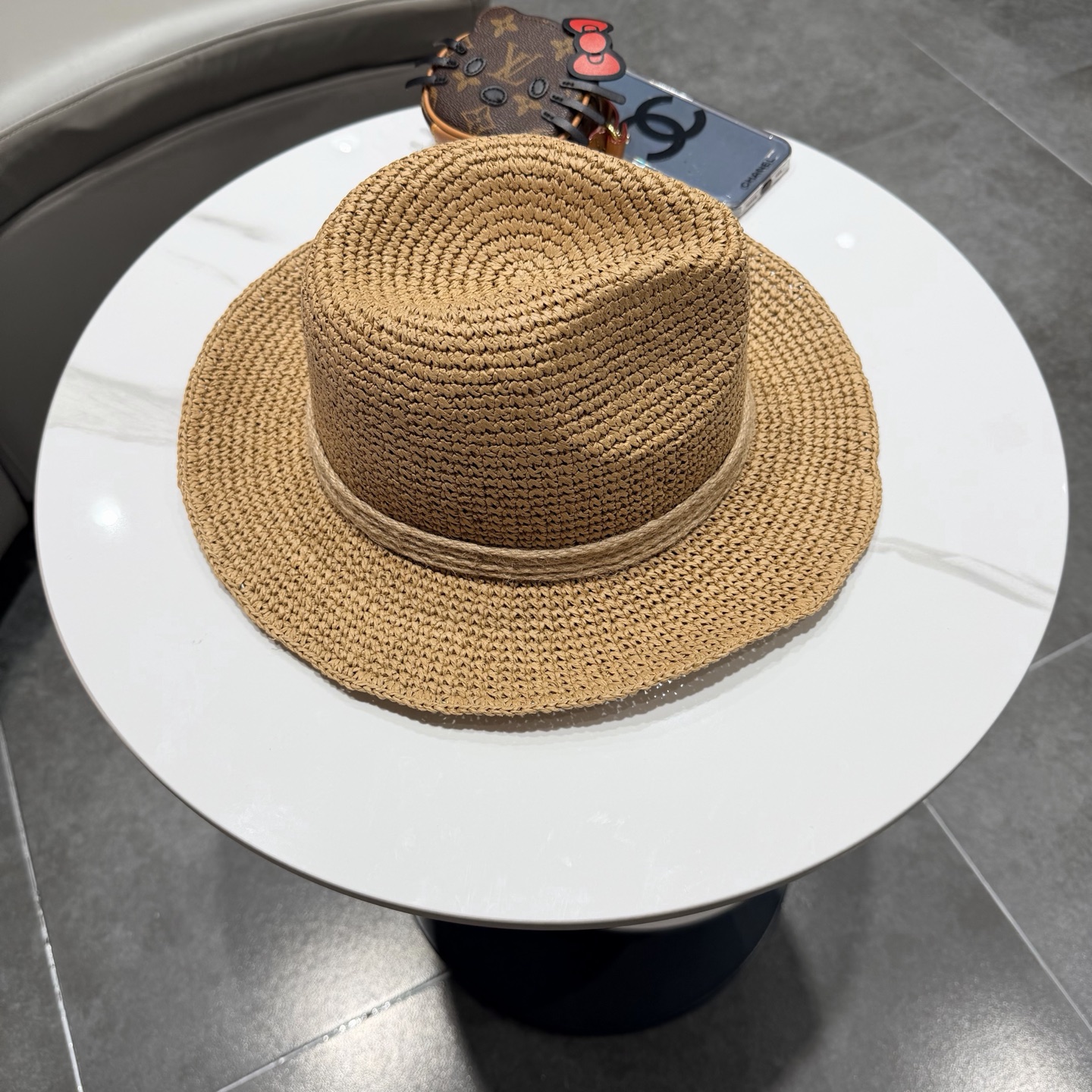 Prada普拉达2026 春夏新款法式平顶草大檐草帽遮阳防晒平檐礼帽