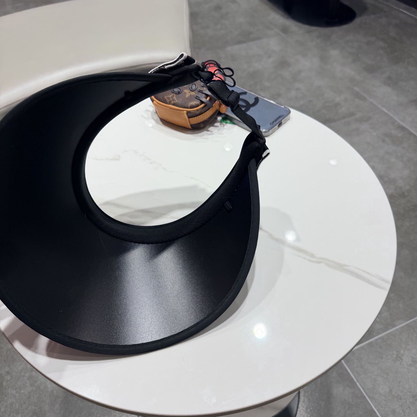 【CHA NEL香奈儿】2026新款独家款小香遮阳帽空顶帽，🔆遮阳百搭～休闲出街神器 巨防嗮！太爱了💕