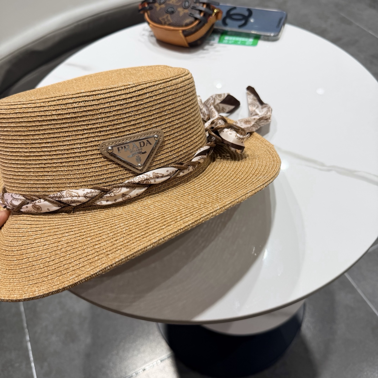 普拉达新款平顶礼帽，草帽，头围57cm