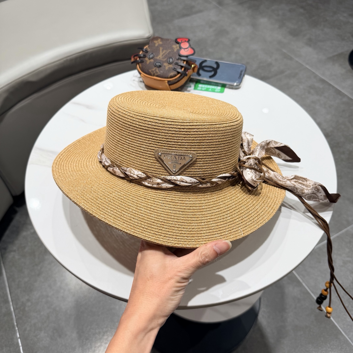 普拉达新款平顶礼帽，草帽，头围57cm