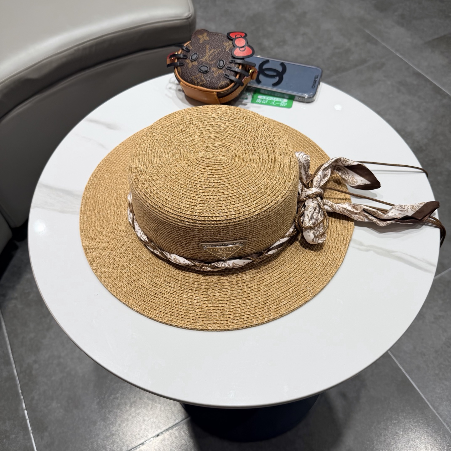 普拉达新款平顶礼帽，草帽，头围57cm