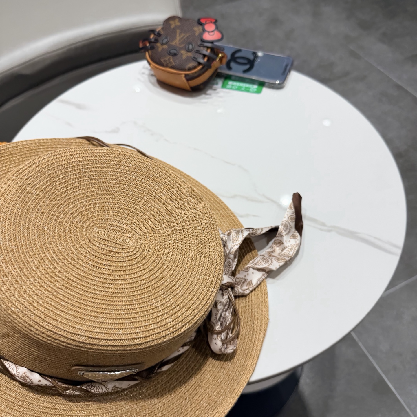 普拉达新款平顶礼帽，草帽，头围57cm