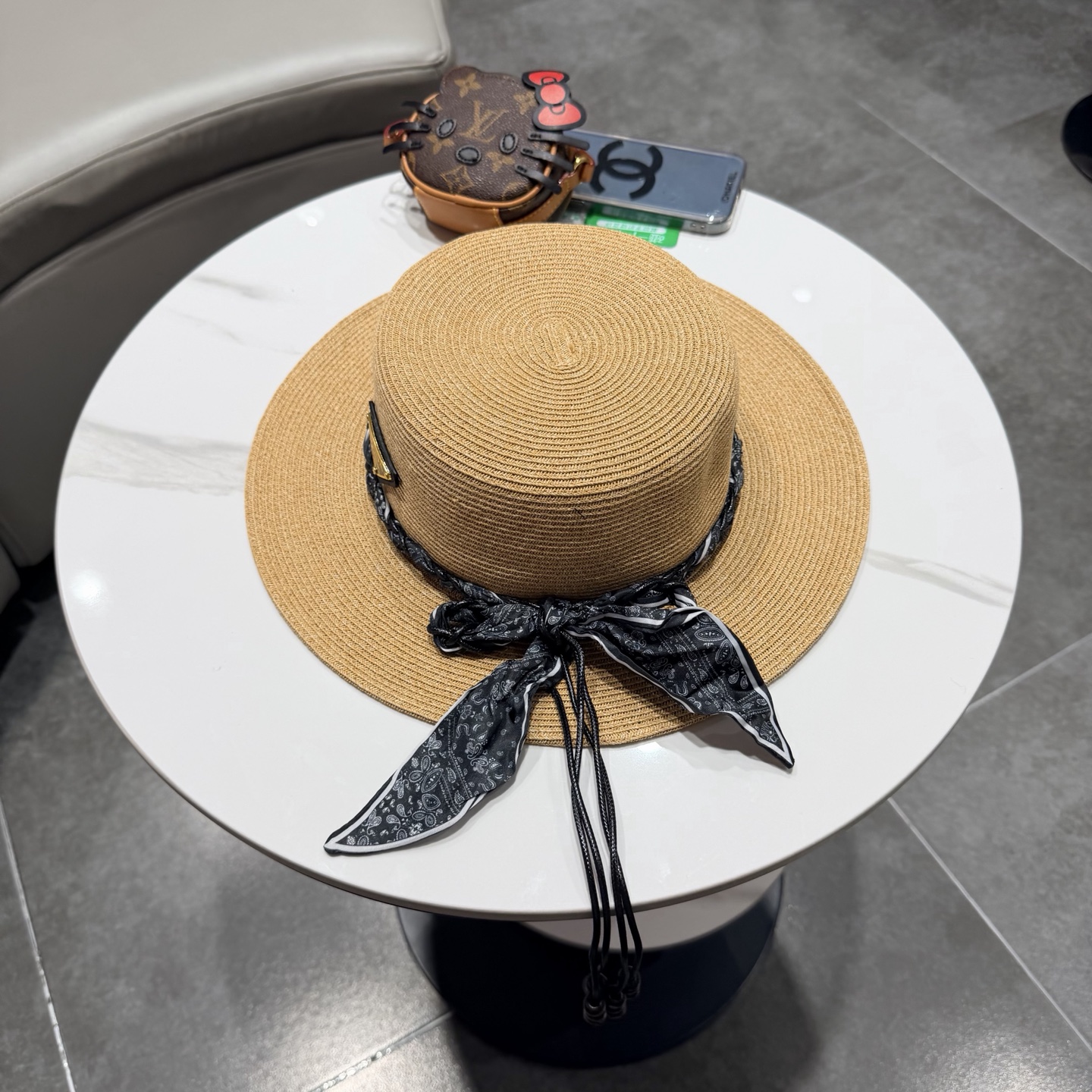 普拉达新款平顶礼帽，草帽，头围57cm