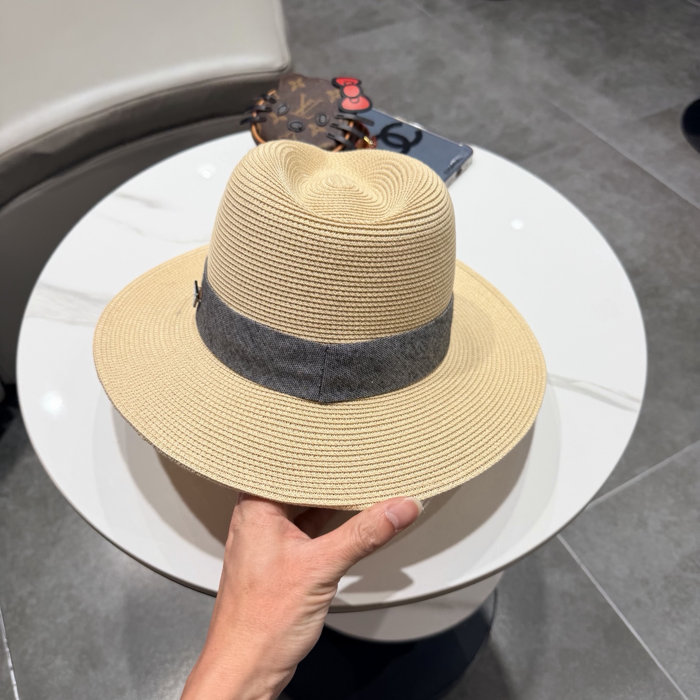 普拉达新款小礼帽，男女同款草帽，头围57cm