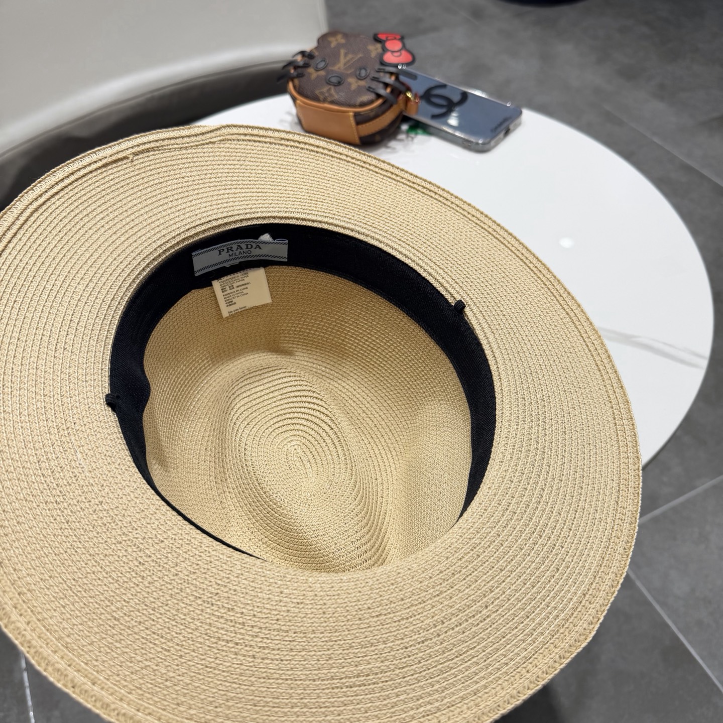 普拉达新款小礼帽，男女同款草帽，头围57cm