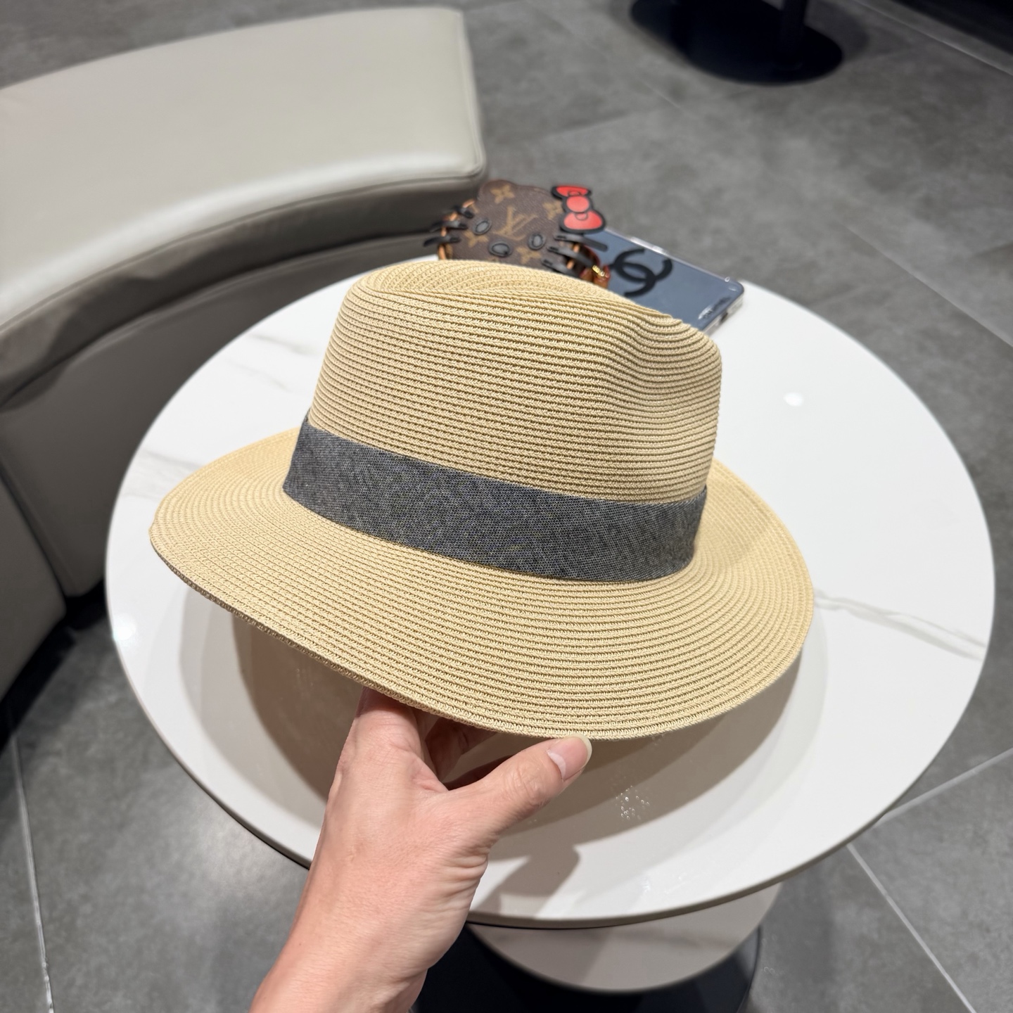 普拉达新款小礼帽，男女同款草帽，头围57cm