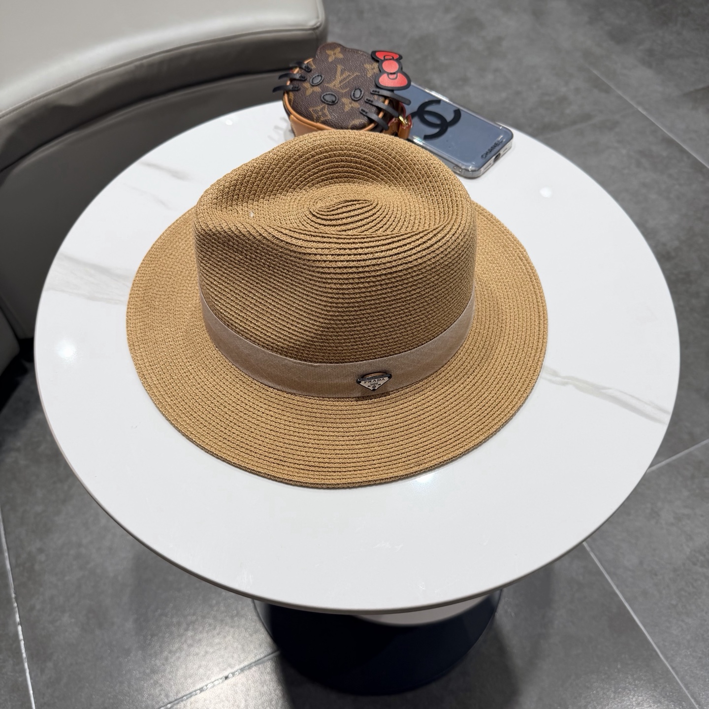 普拉达新款小礼帽，男女同款草帽，头围57cm