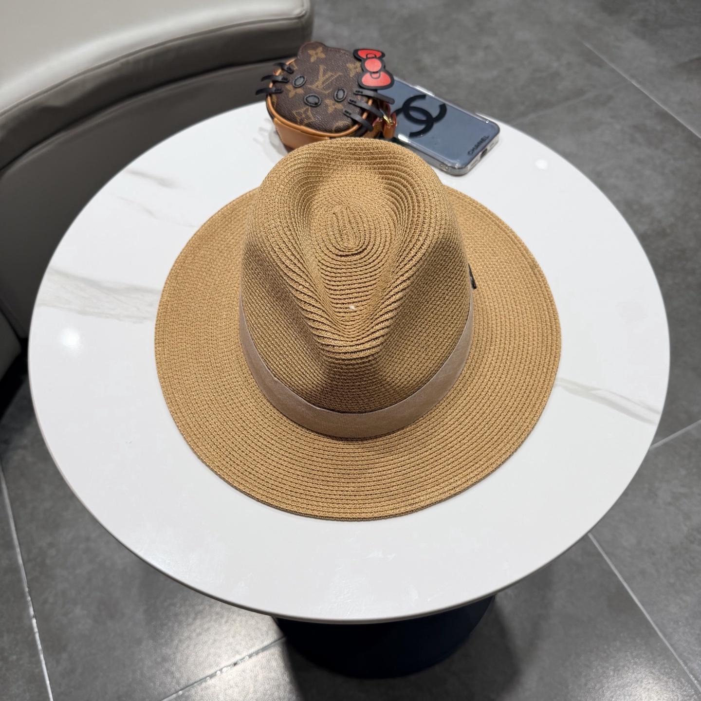 普拉达新款小礼帽，男女同款草帽，头围57cm