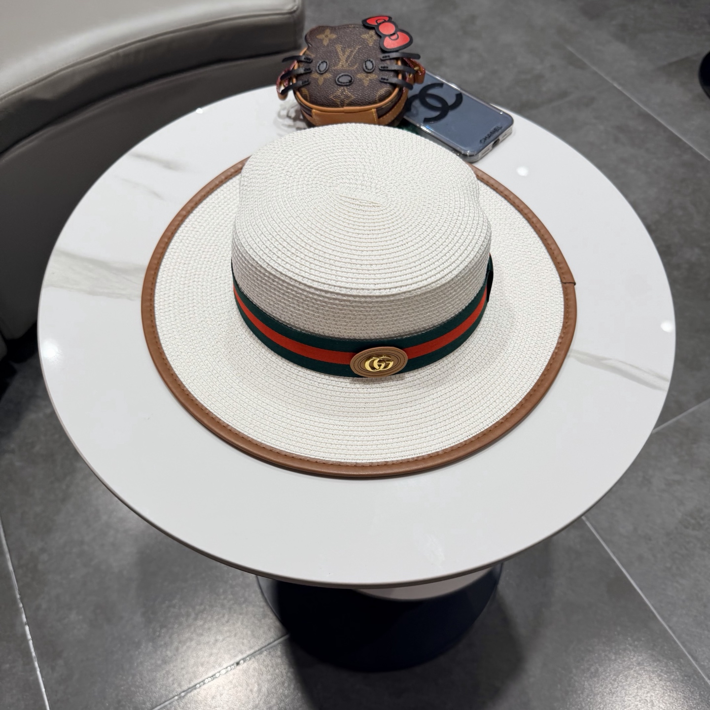 Gucci古奇新款平顶草帽，帽型超赞