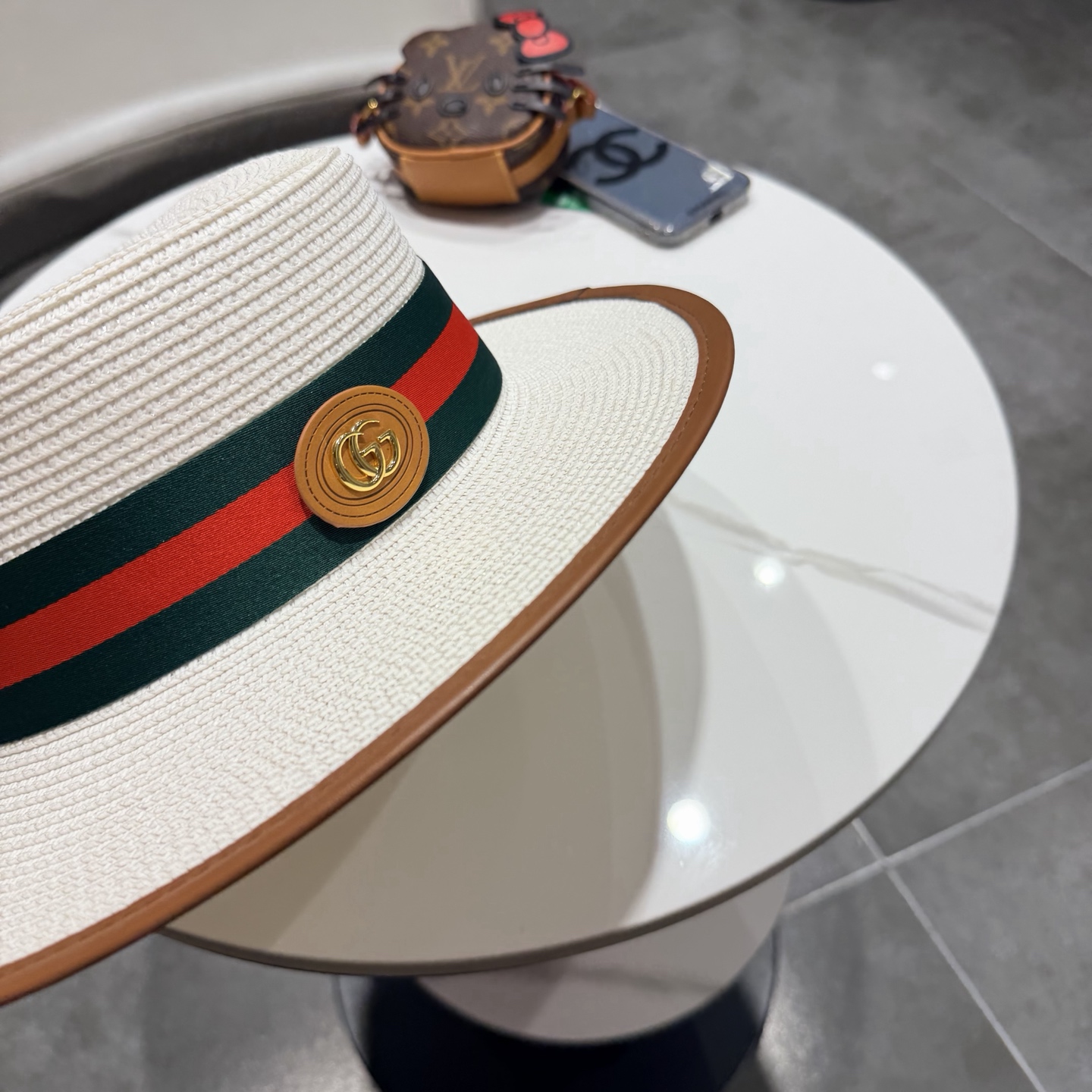 Gucci古奇新款平顶草帽，帽型超赞