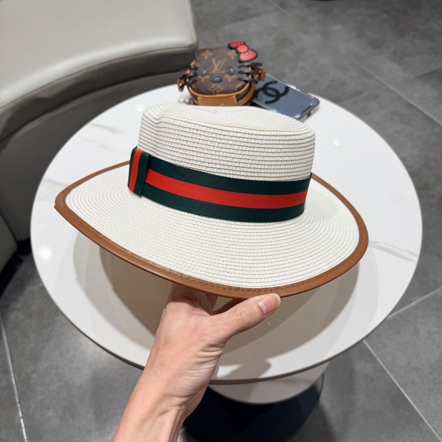 Gucci古奇新款平顶草帽，帽型超赞