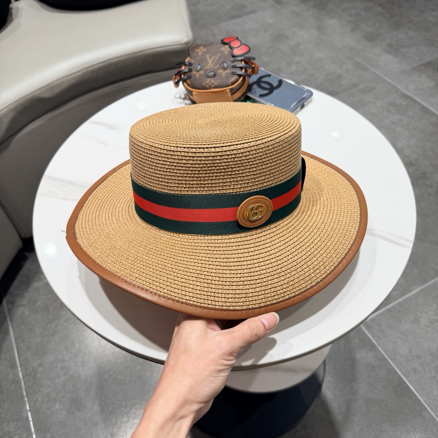 Gucci古奇新款平顶草帽，帽型超赞
