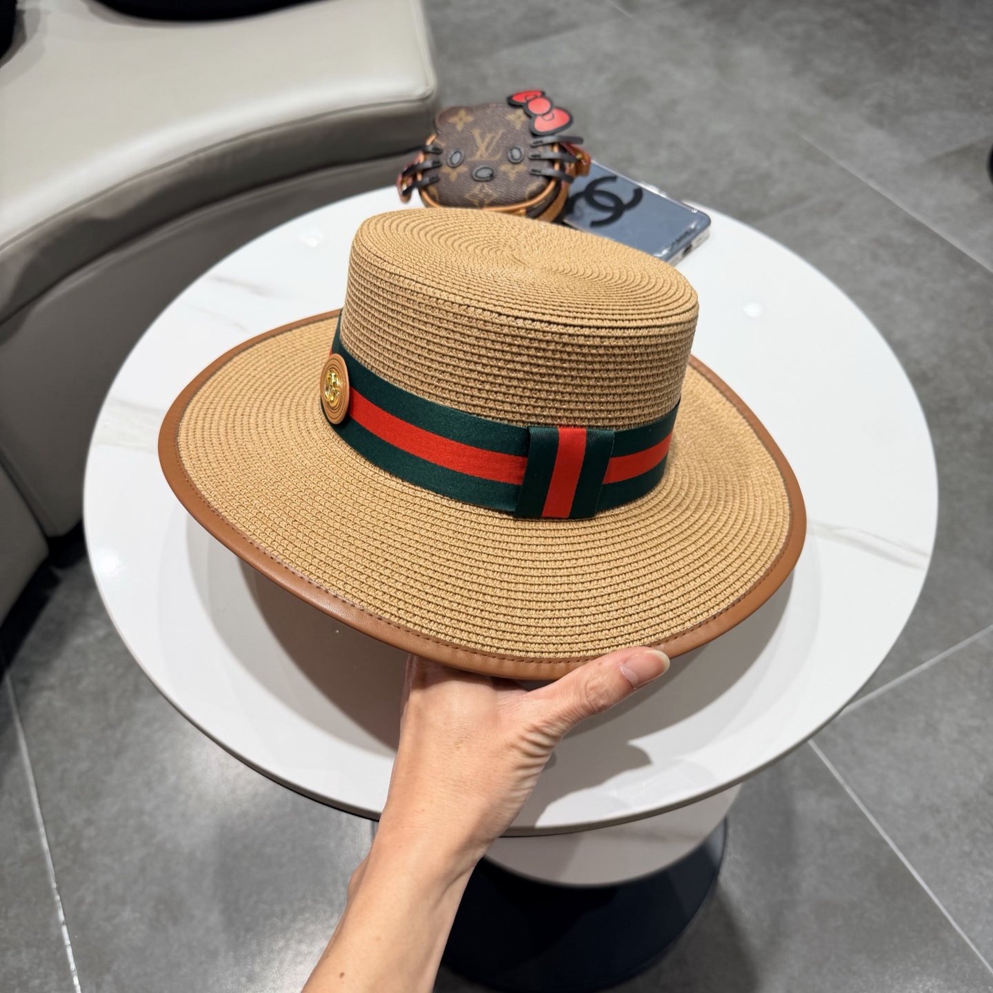 Gucci古奇新款平顶草帽，帽型超赞