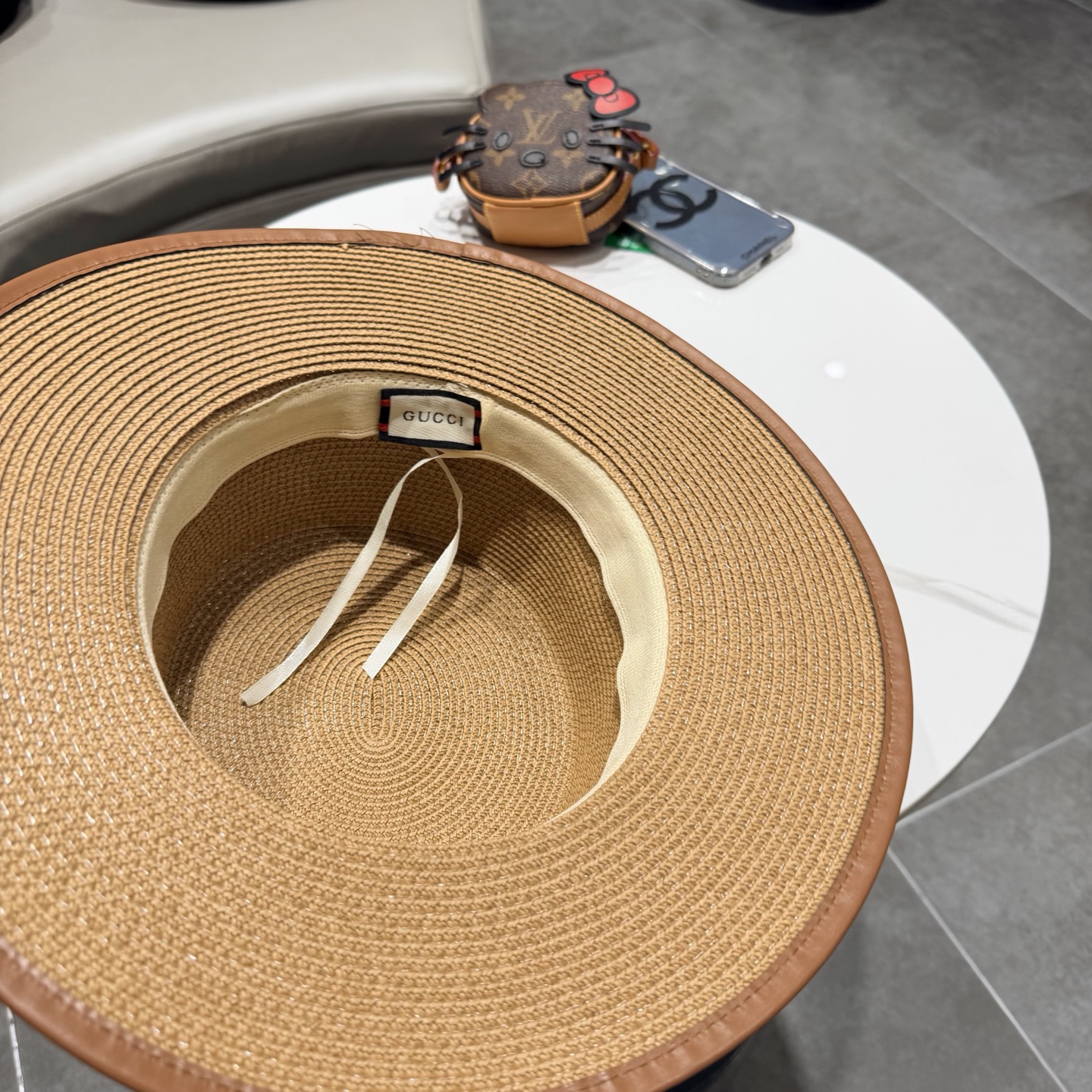 Gucci古奇新款平顶草帽，帽型超赞